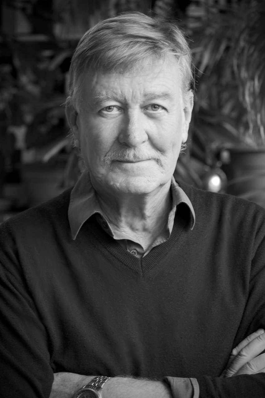 Peter Mills